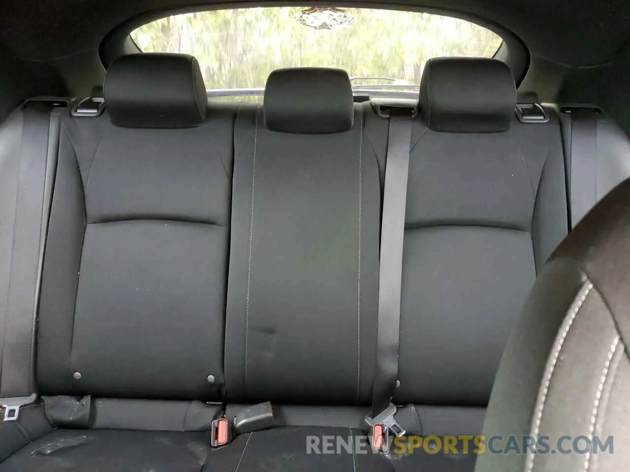 10 Photograph of a damaged car SHHFK7H46KU204390 HONDA CIVIC 2019