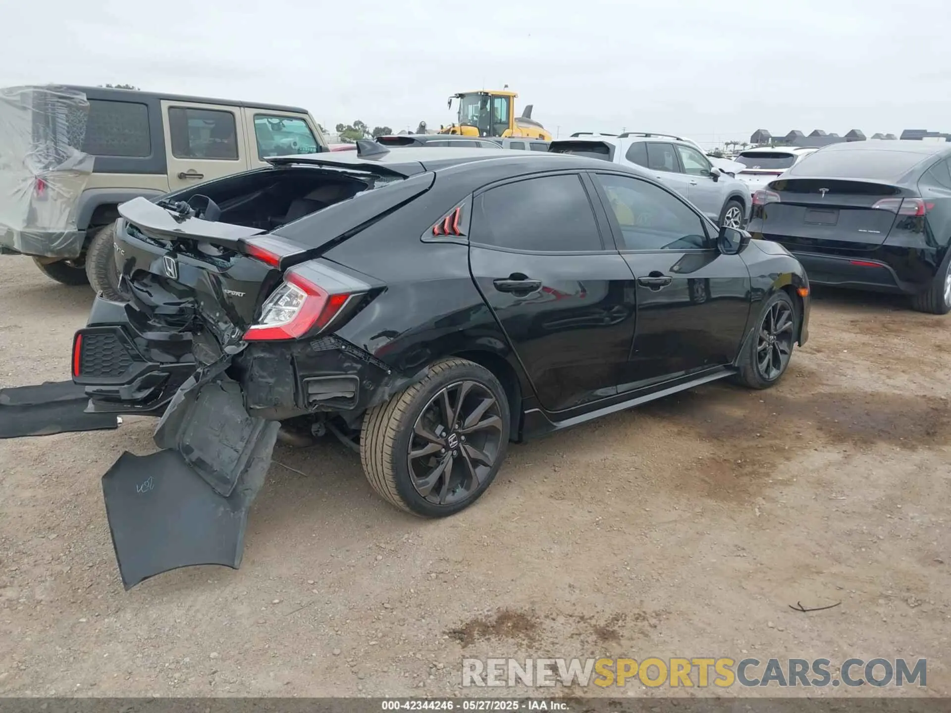 4 Photograph of a damaged car SHHFK7H47KU409779 HONDA CIVIC 2019