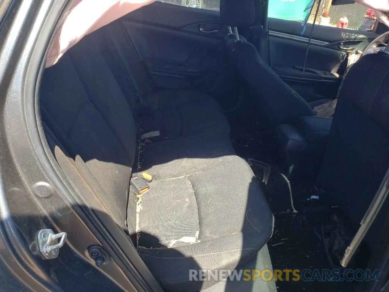 10 Photograph of a damaged car SHHFK7H48KU210630 HONDA CIVIC 2019