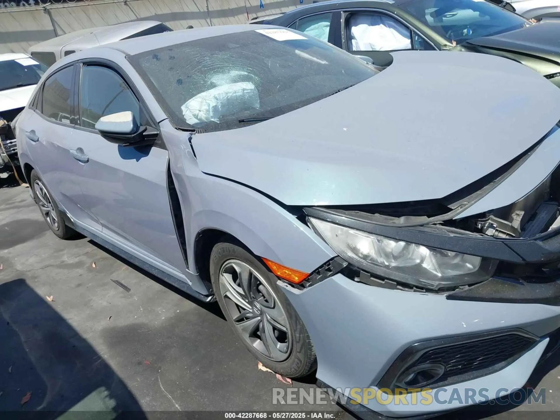 1 Photograph of a damaged car SHHFK7H48KU405367 HONDA CIVIC 2019