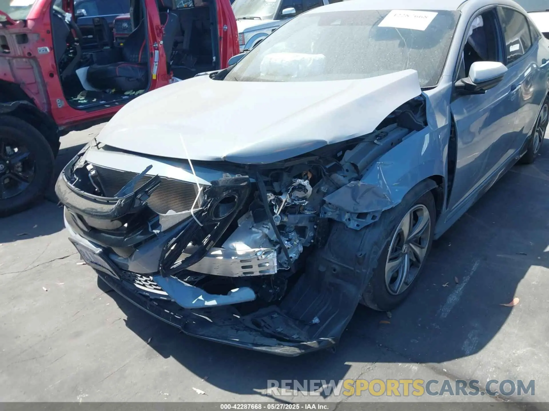 12 Photograph of a damaged car SHHFK7H48KU405367 HONDA CIVIC 2019