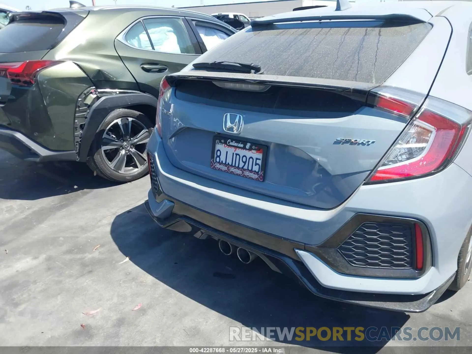 16 Photograph of a damaged car SHHFK7H48KU405367 HONDA CIVIC 2019