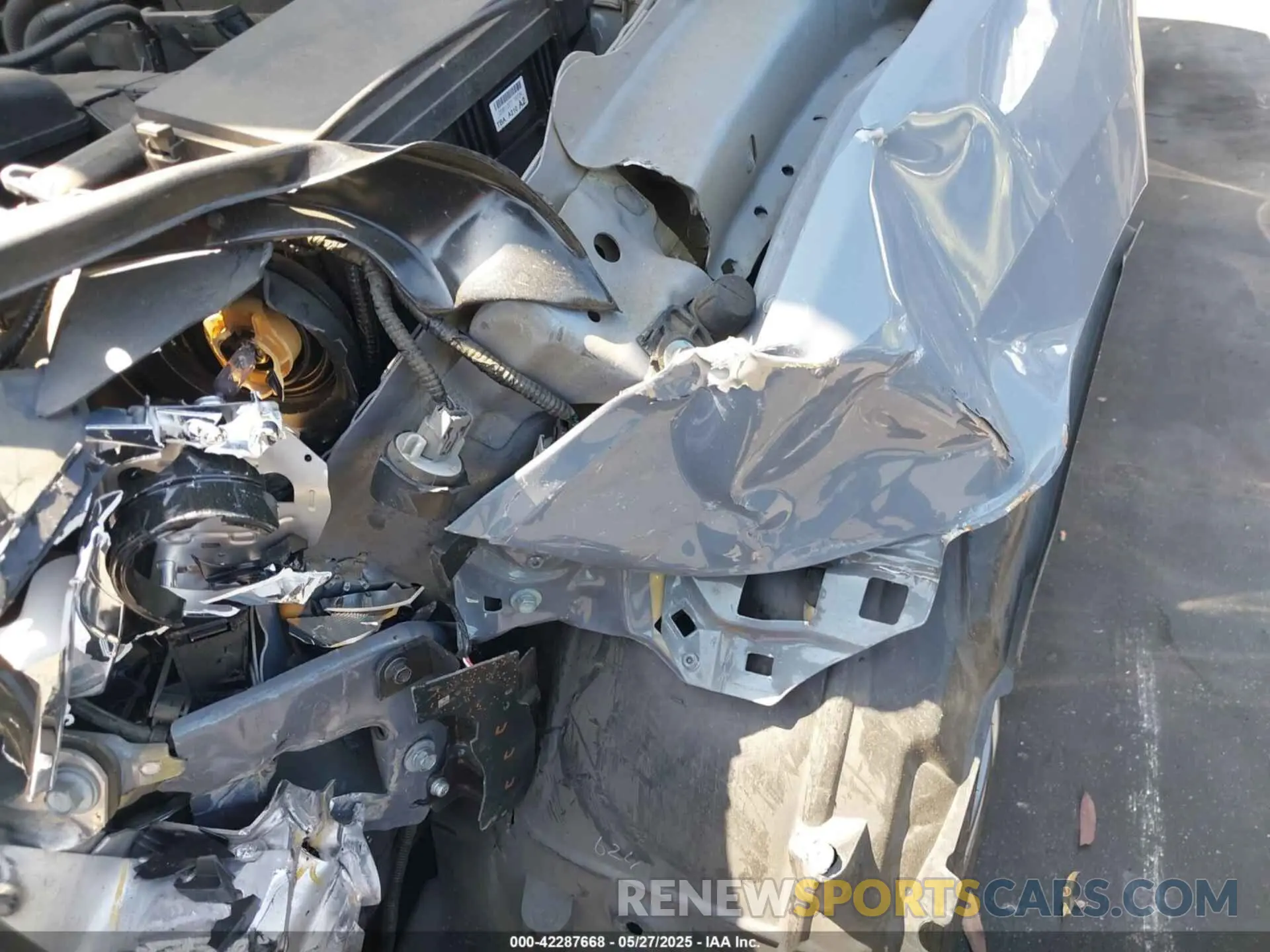 18 Photograph of a damaged car SHHFK7H48KU405367 HONDA CIVIC 2019