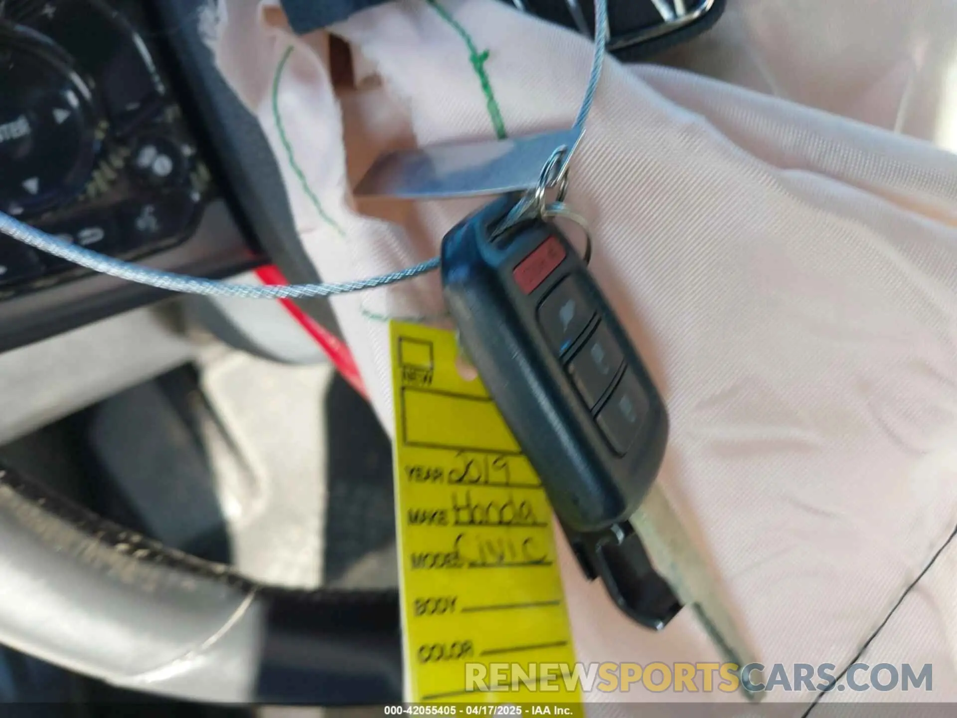 11 Photograph of a damaged car SHHFK7H49KU407936 HONDA CIVIC 2019
