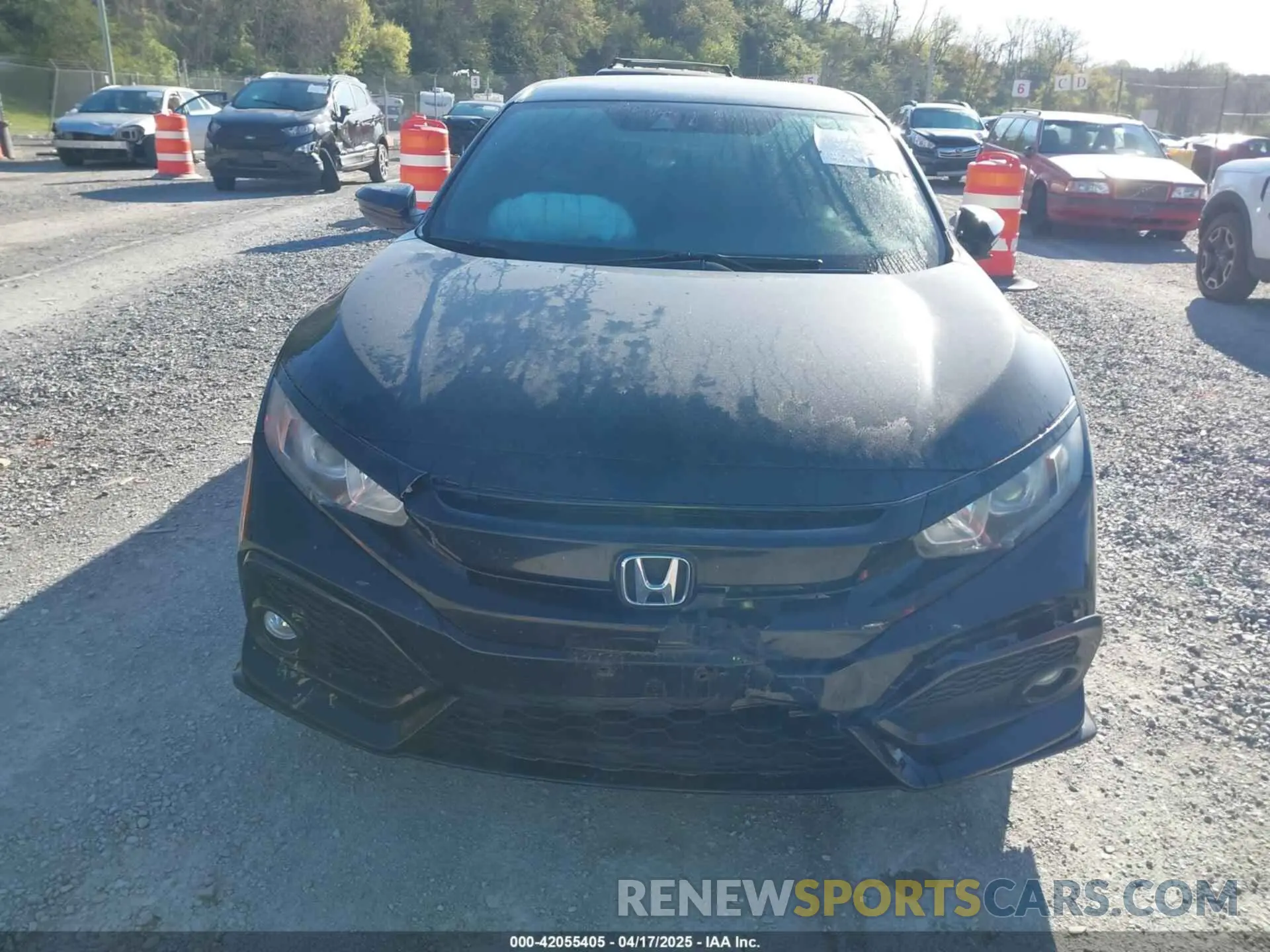 12 Photograph of a damaged car SHHFK7H49KU407936 HONDA CIVIC 2019