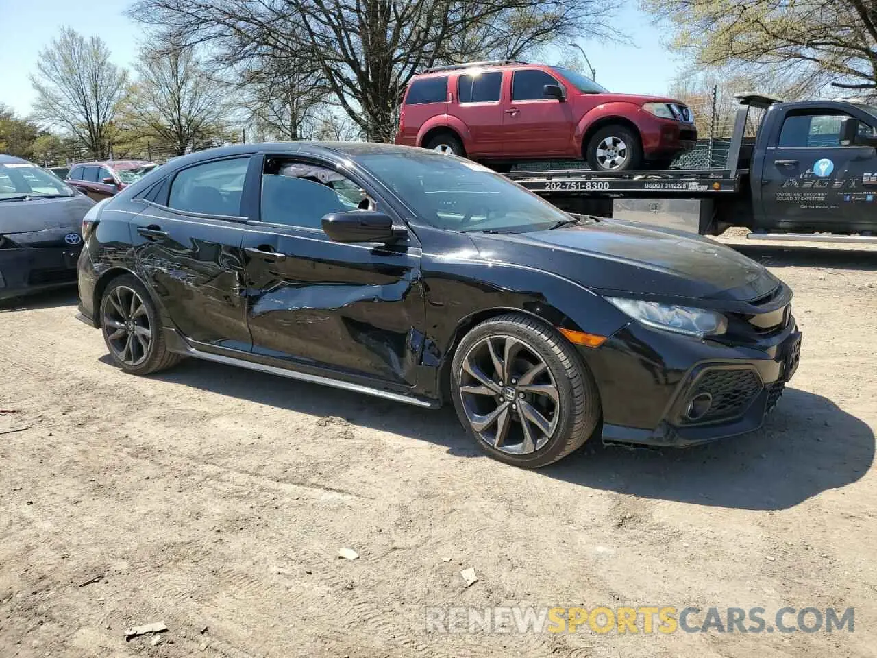 4 Photograph of a damaged car SHHFK7H4XKU422798 HONDA CIVIC 2019
