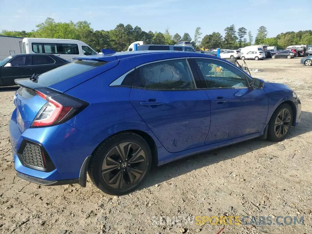 3 Photograph of a damaged car SHHFK7H60KU215953 HONDA CIVIC 2019