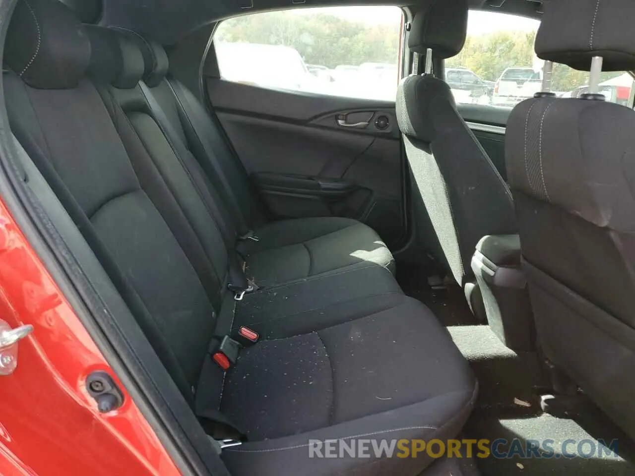 10 Photograph of a damaged car SHHFK7H60KU413917 HONDA CIVIC 2019