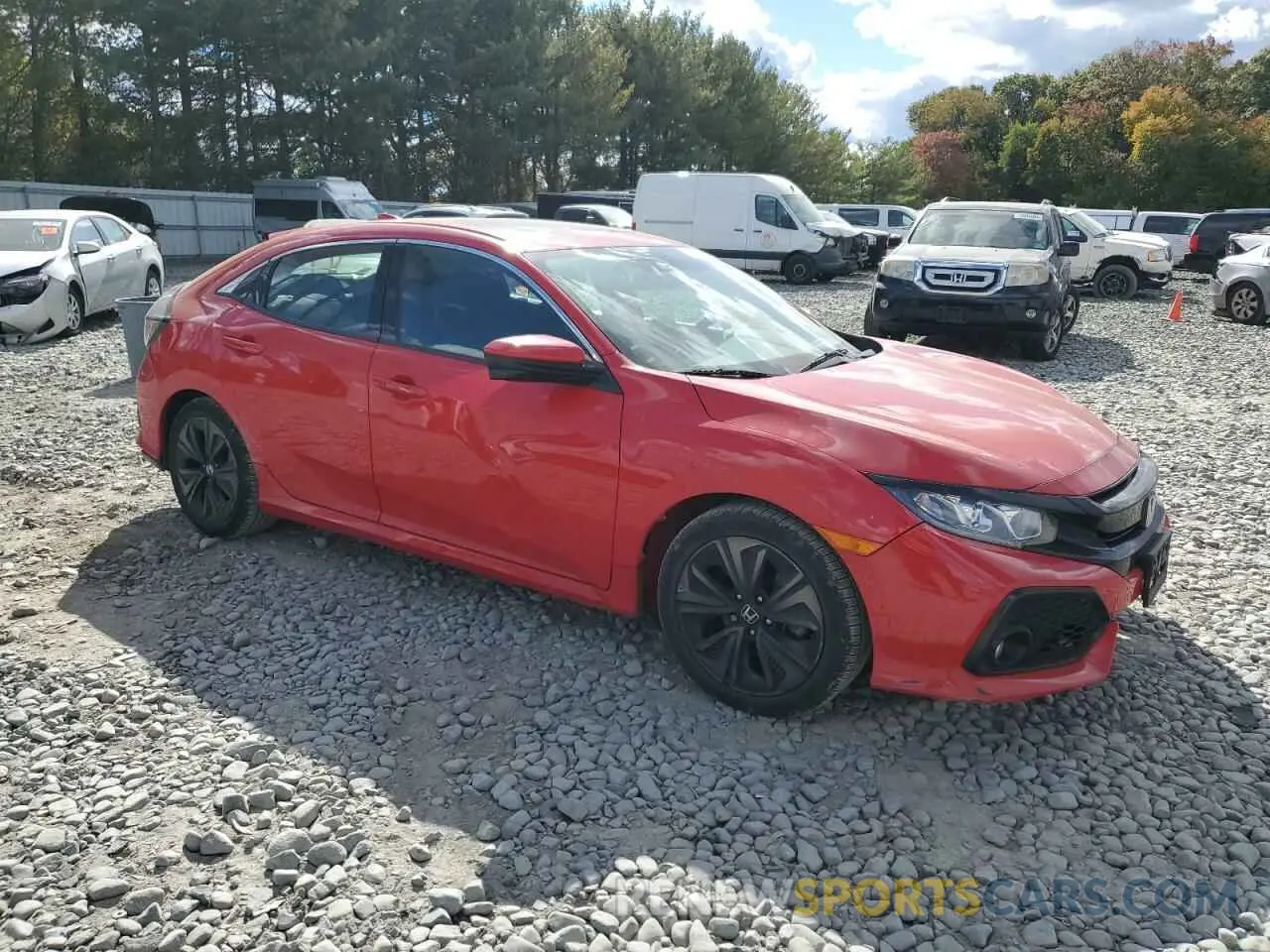 4 Photograph of a damaged car SHHFK7H60KU413917 HONDA CIVIC 2019
