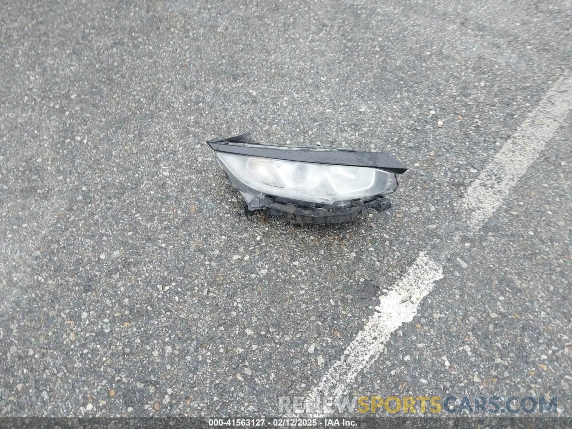 11 Photograph of a damaged car SHHFK7H61KU402618 HONDA CIVIC 2019