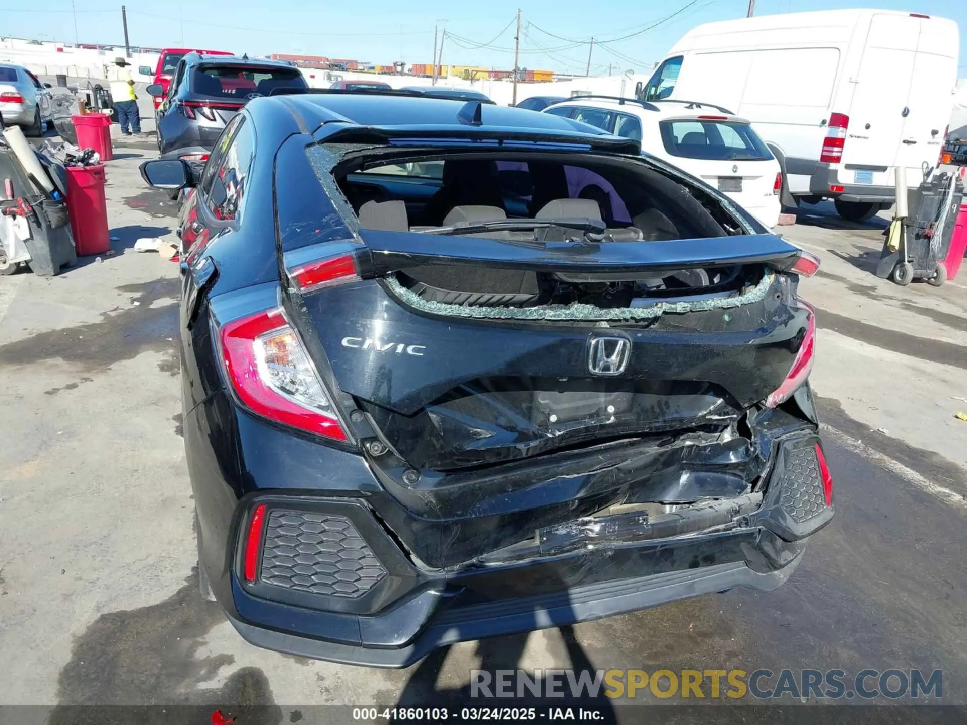 6 Photograph of a damaged car SHHFK7H61KU409634 HONDA CIVIC 2019