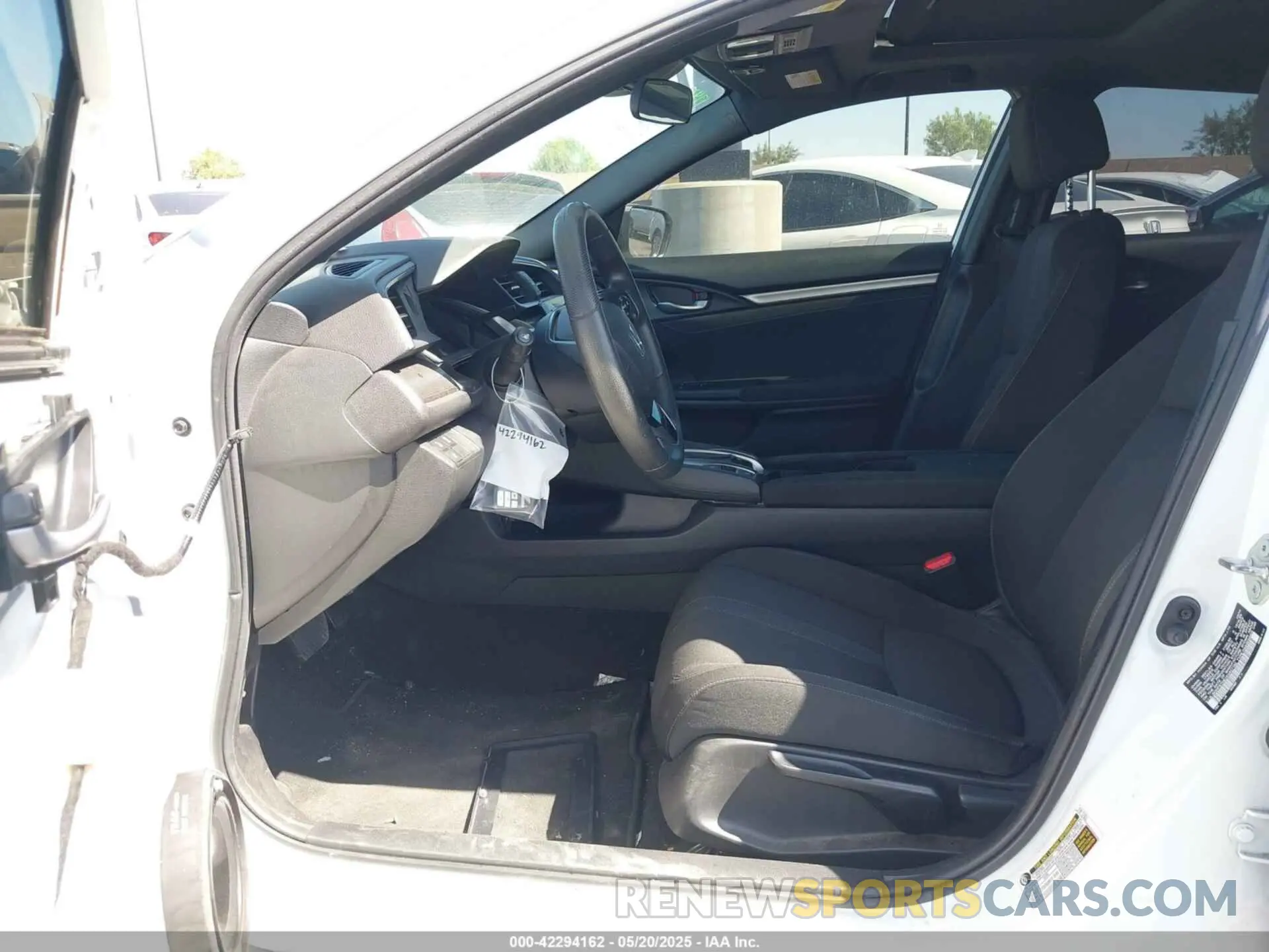 5 Photograph of a damaged car SHHFK7H61KU417152 HONDA CIVIC 2019