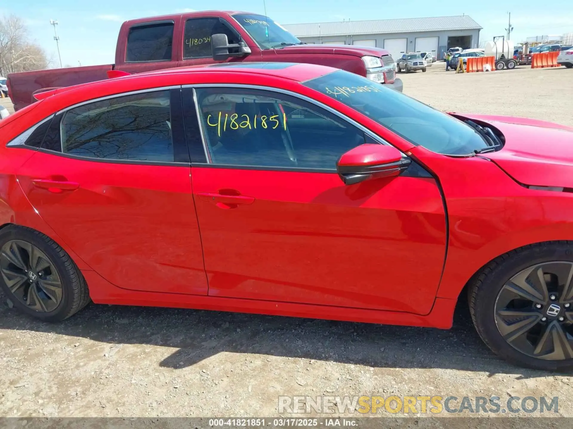 14 Photograph of a damaged car SHHFK7H62KU214898 HONDA CIVIC 2019