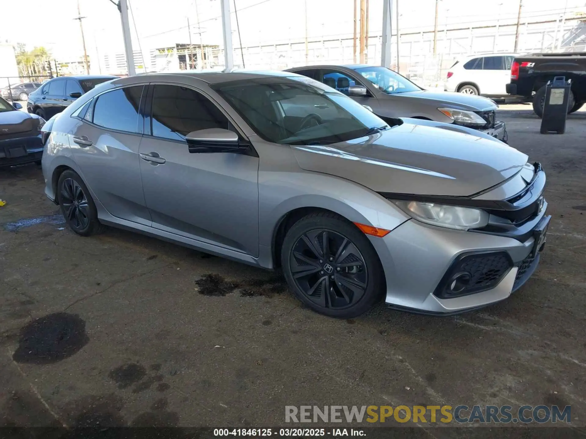 1 Photograph of a damaged car SHHFK7H62KU403955 HONDA CIVIC 2019
