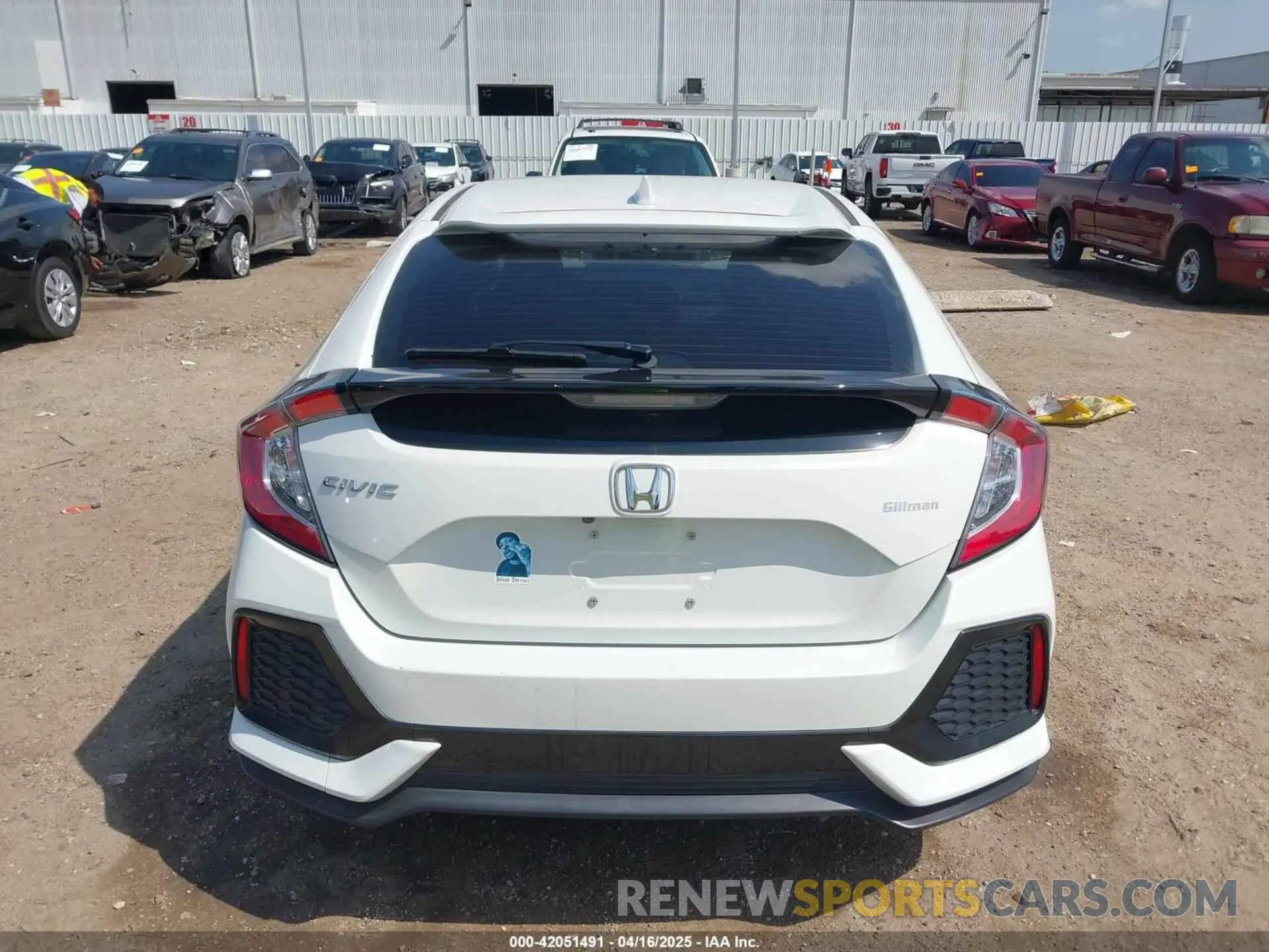 16 Photograph of a damaged car SHHFK7H63KU225263 HONDA CIVIC 2019