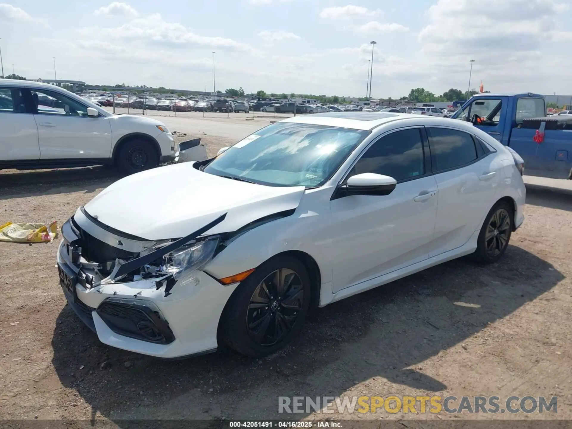 2 Photograph of a damaged car SHHFK7H63KU225263 HONDA CIVIC 2019