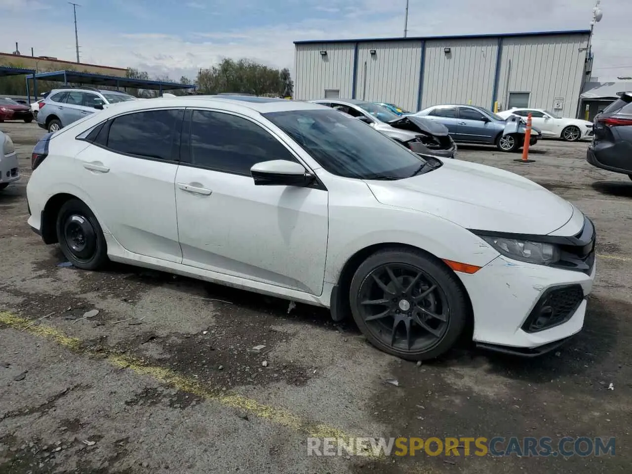 4 Photograph of a damaged car SHHFK7H64KU203031 HONDA CIVIC 2019