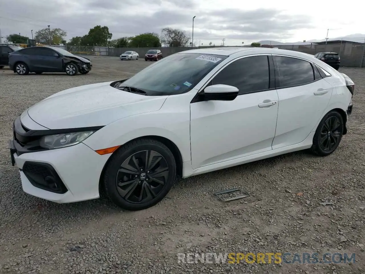 1 Photograph of a damaged car SHHFK7H64KU403746 HONDA CIVIC 2019
