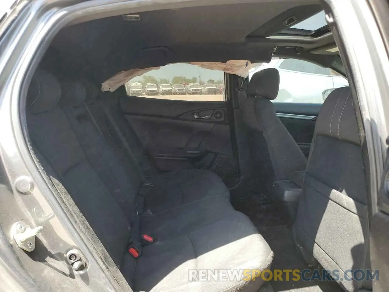 10 Photograph of a damaged car SHHFK7H65KU205967 HONDA CIVIC 2019