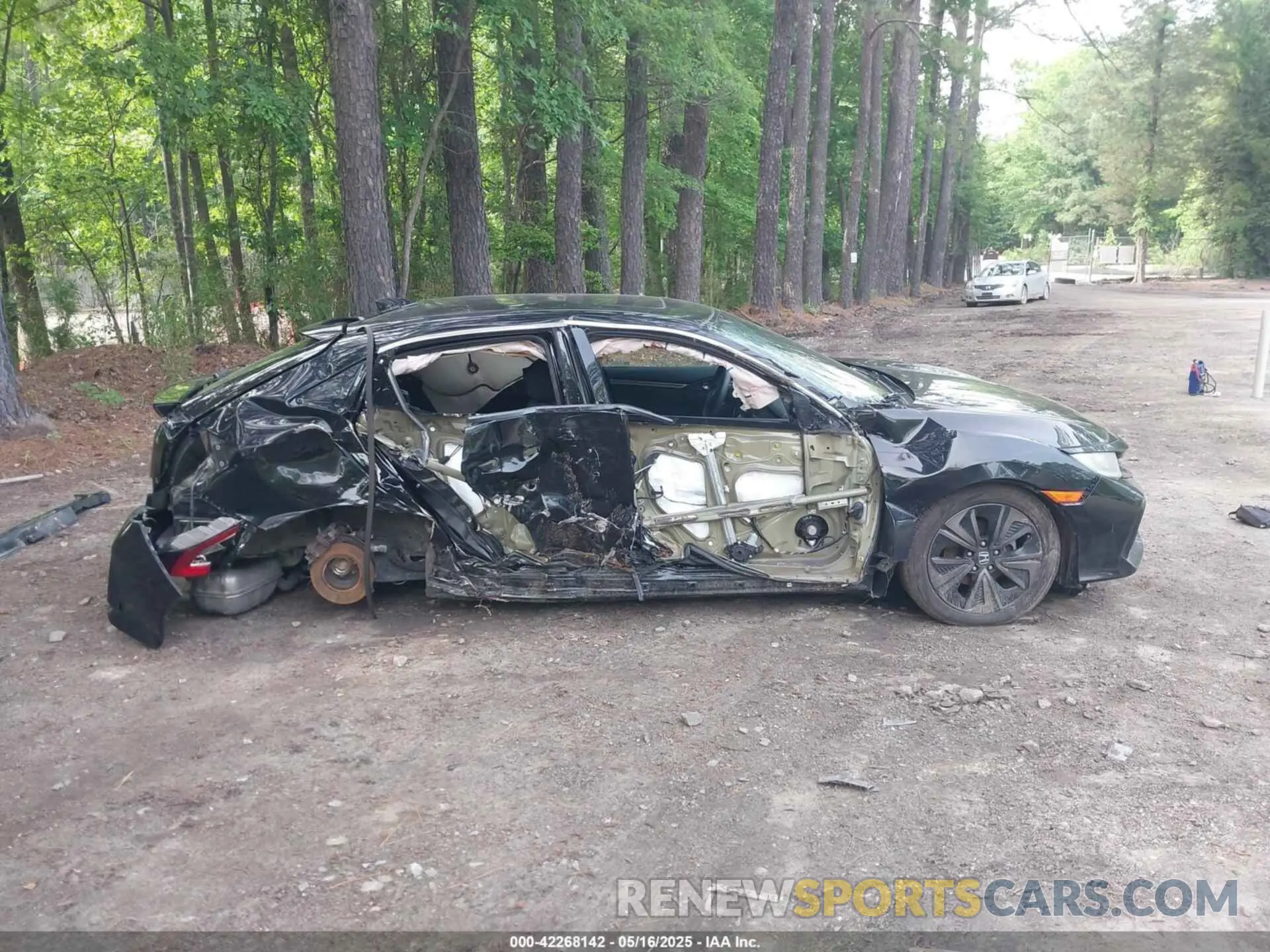 14 Photograph of a damaged car SHHFK7H65KU206276 HONDA CIVIC 2019