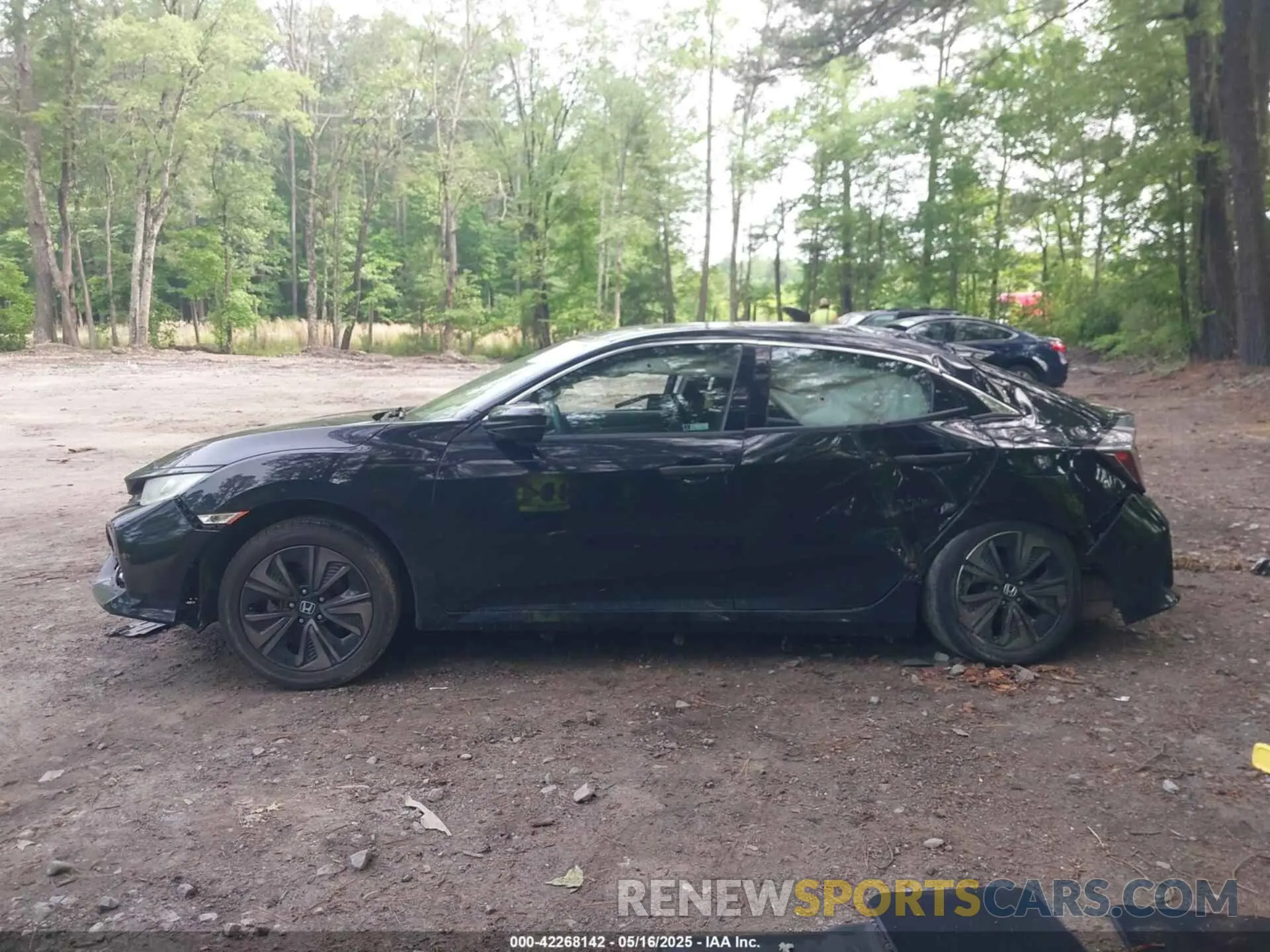 15 Photograph of a damaged car SHHFK7H65KU206276 HONDA CIVIC 2019