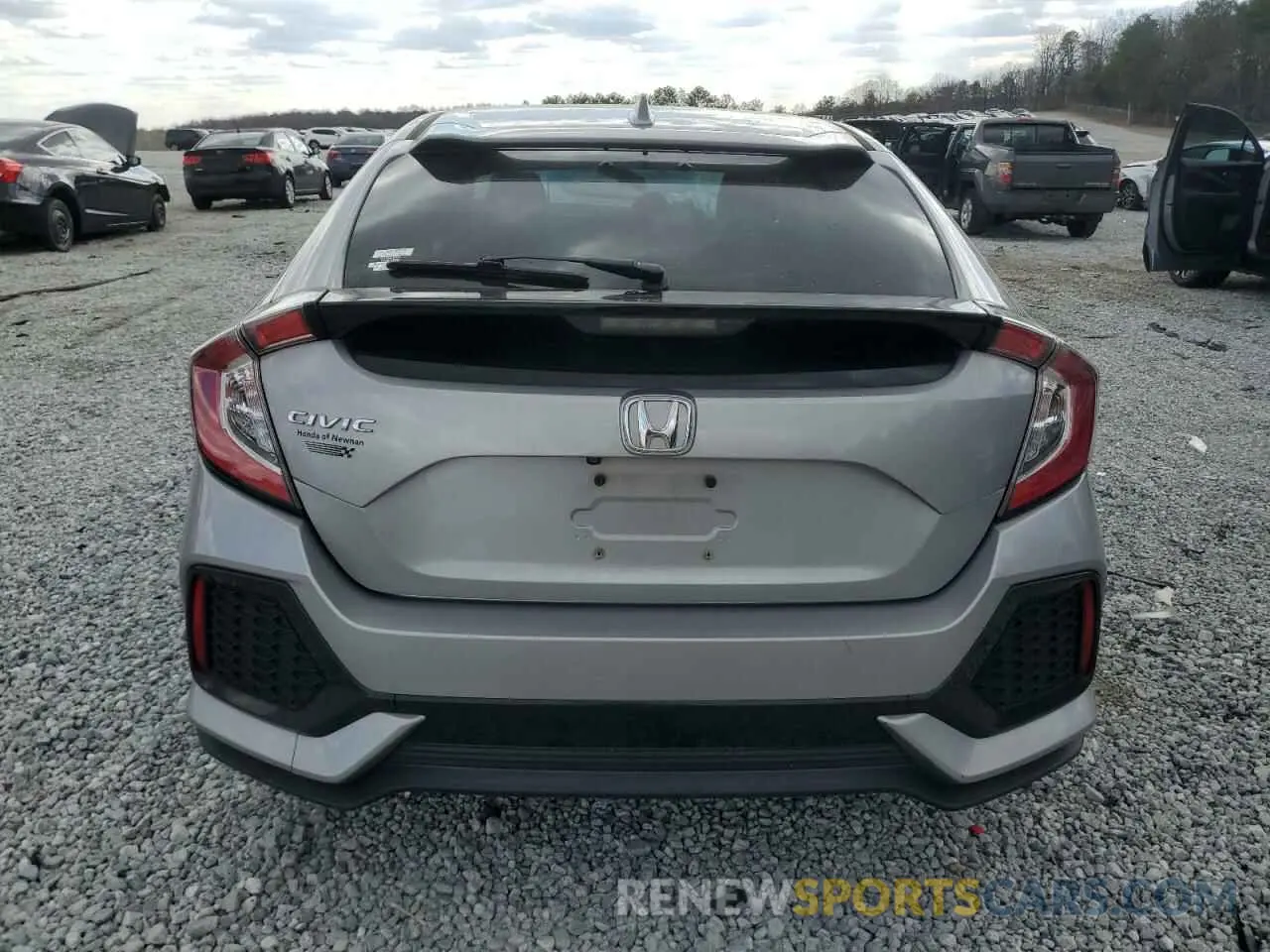 6 Photograph of a damaged car SHHFK7H65KU225460 HONDA CIVIC 2019