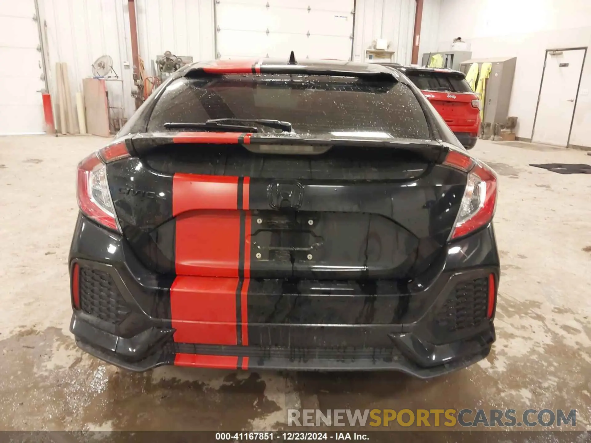 16 Photograph of a damaged car SHHFK7H65KU226575 HONDA CIVIC 2019