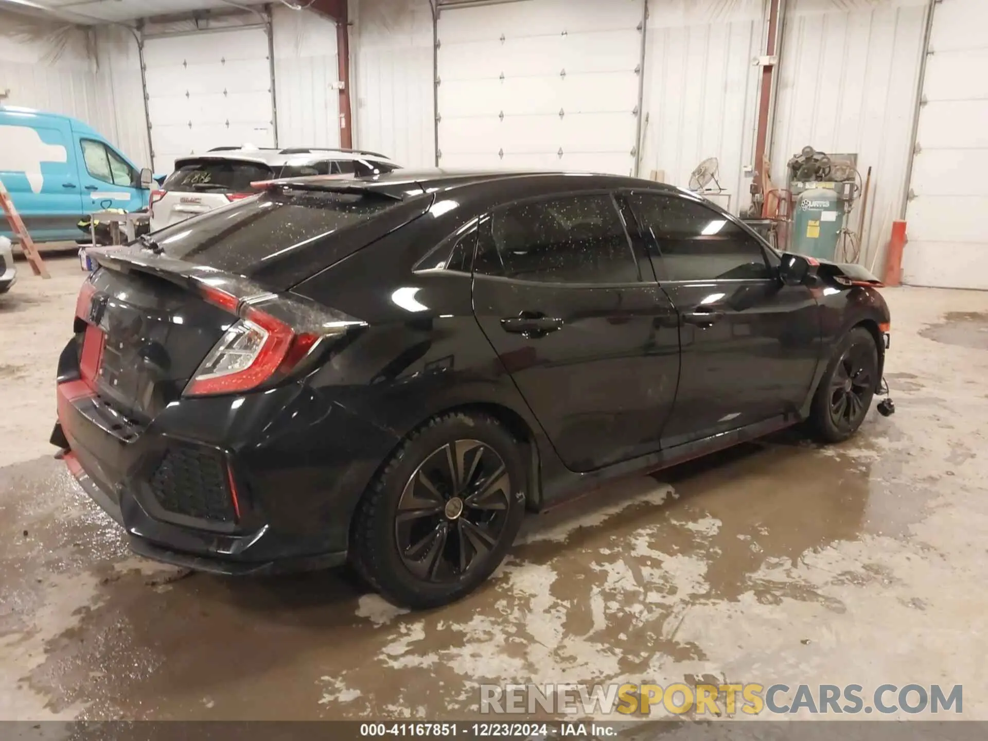 4 Photograph of a damaged car SHHFK7H65KU226575 HONDA CIVIC 2019