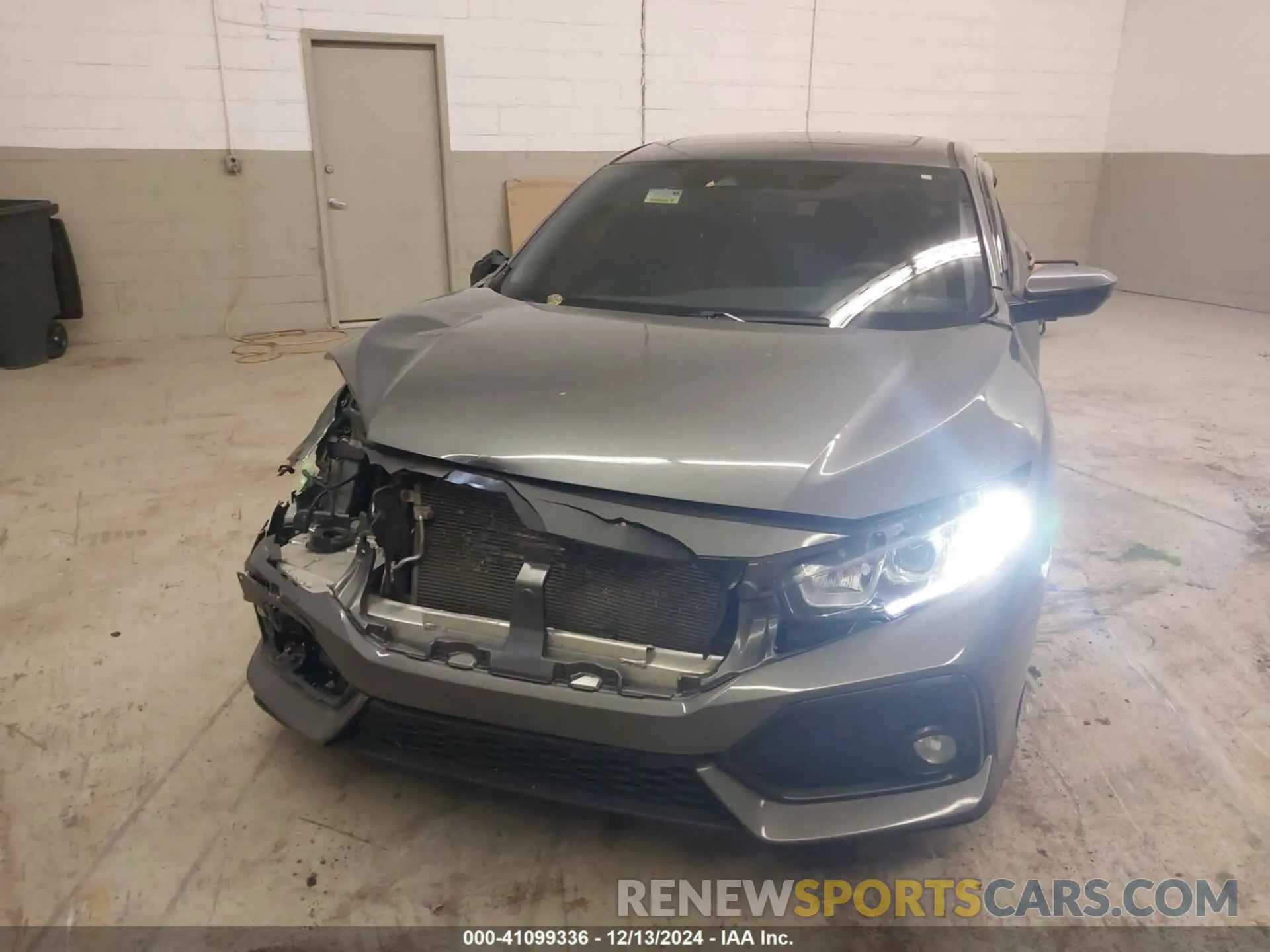 13 Photograph of a damaged car SHHFK7H65KU404307 HONDA CIVIC 2019