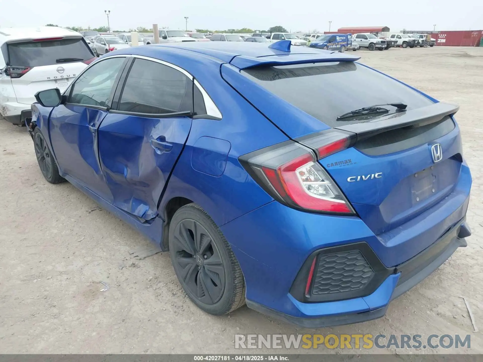 3 Photograph of a damaged car SHHFK7H65KU409572 HONDA CIVIC 2019