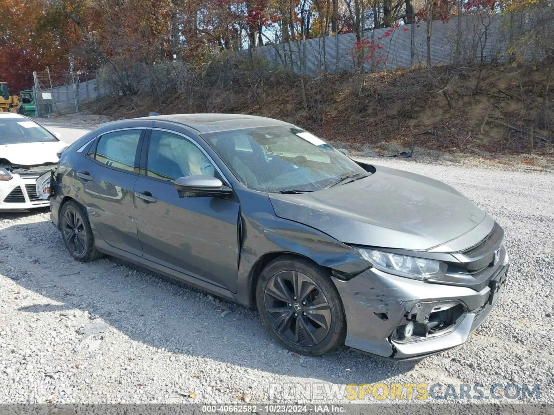 1 Photograph of a damaged car SHHFK7H65KU418613 HONDA CIVIC 2019