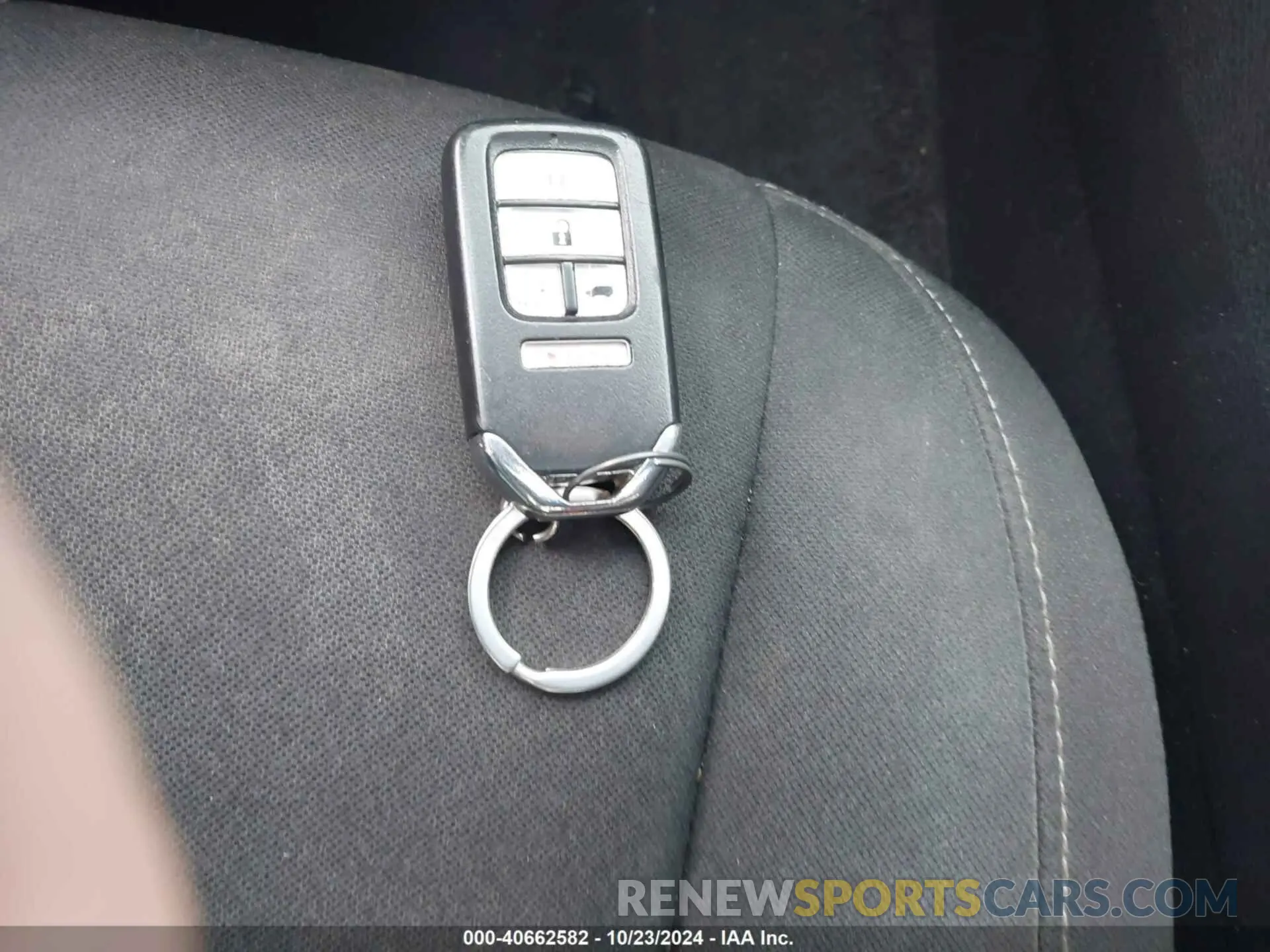 11 Photograph of a damaged car SHHFK7H65KU418613 HONDA CIVIC 2019