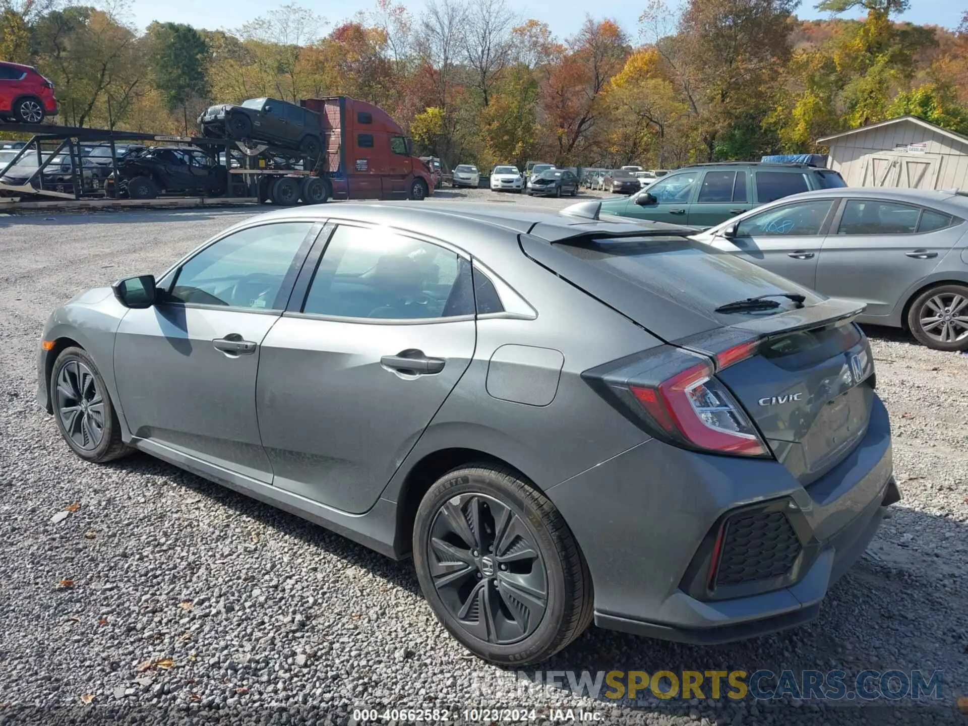 3 Photograph of a damaged car SHHFK7H65KU418613 HONDA CIVIC 2019