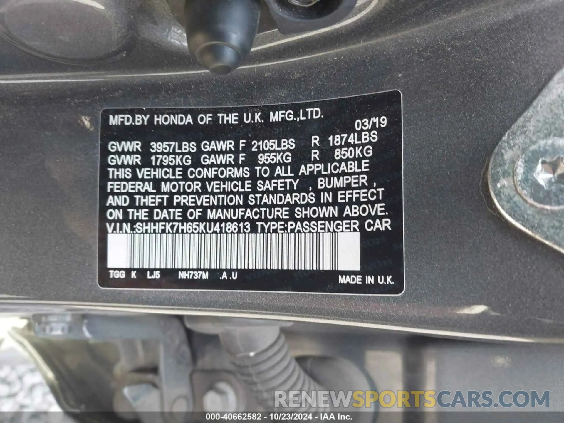 9 Photograph of a damaged car SHHFK7H65KU418613 HONDA CIVIC 2019