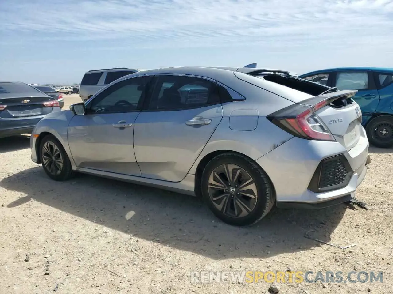 2 Photograph of a damaged car SHHFK7H66KU208196 HONDA CIVIC 2019