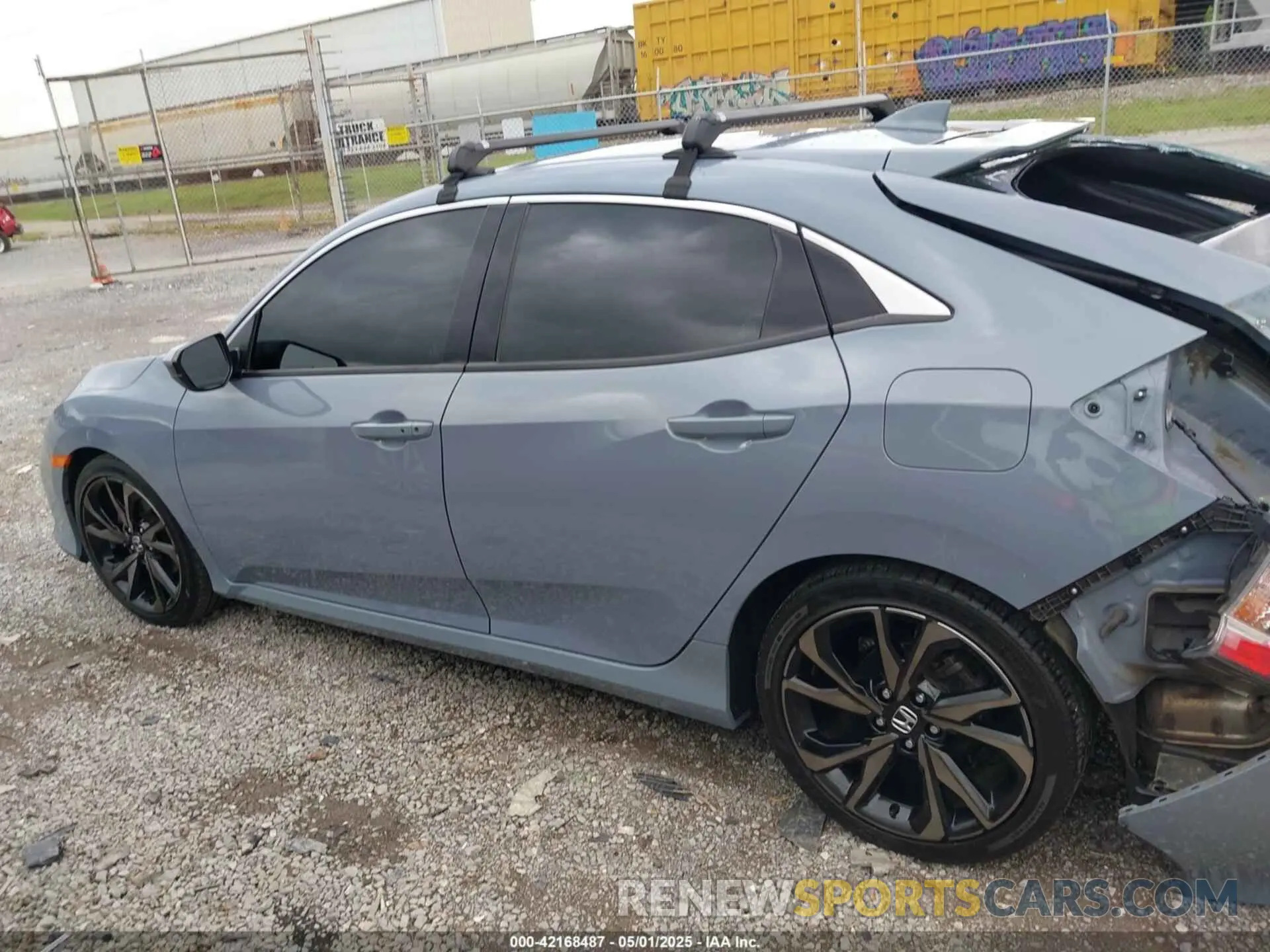 14 Photograph of a damaged car SHHFK7H66KU220056 HONDA CIVIC 2019