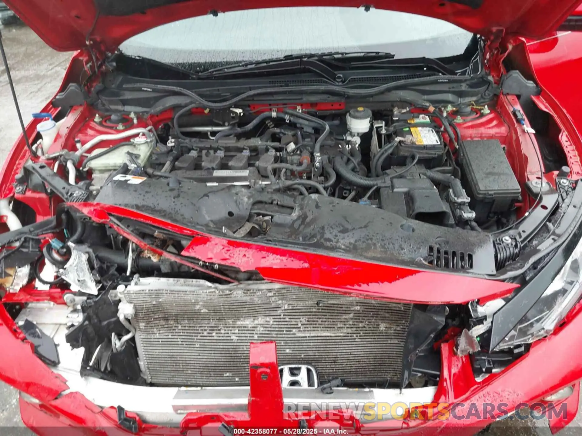 10 Photograph of a damaged car SHHFK7H66KU418572 HONDA CIVIC 2019