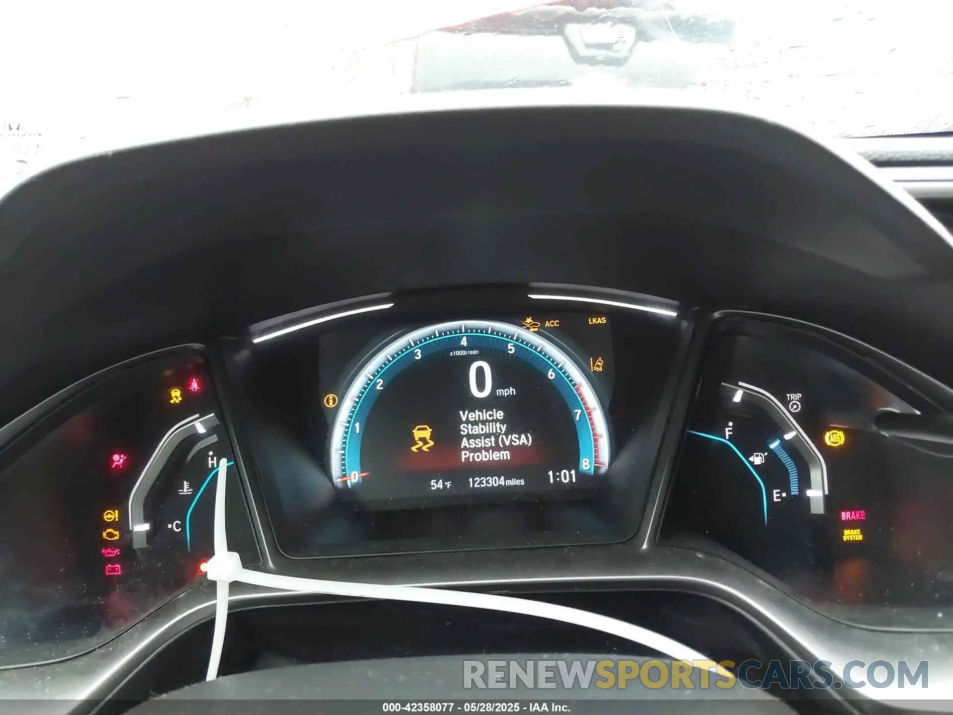 7 Photograph of a damaged car SHHFK7H66KU418572 HONDA CIVIC 2019