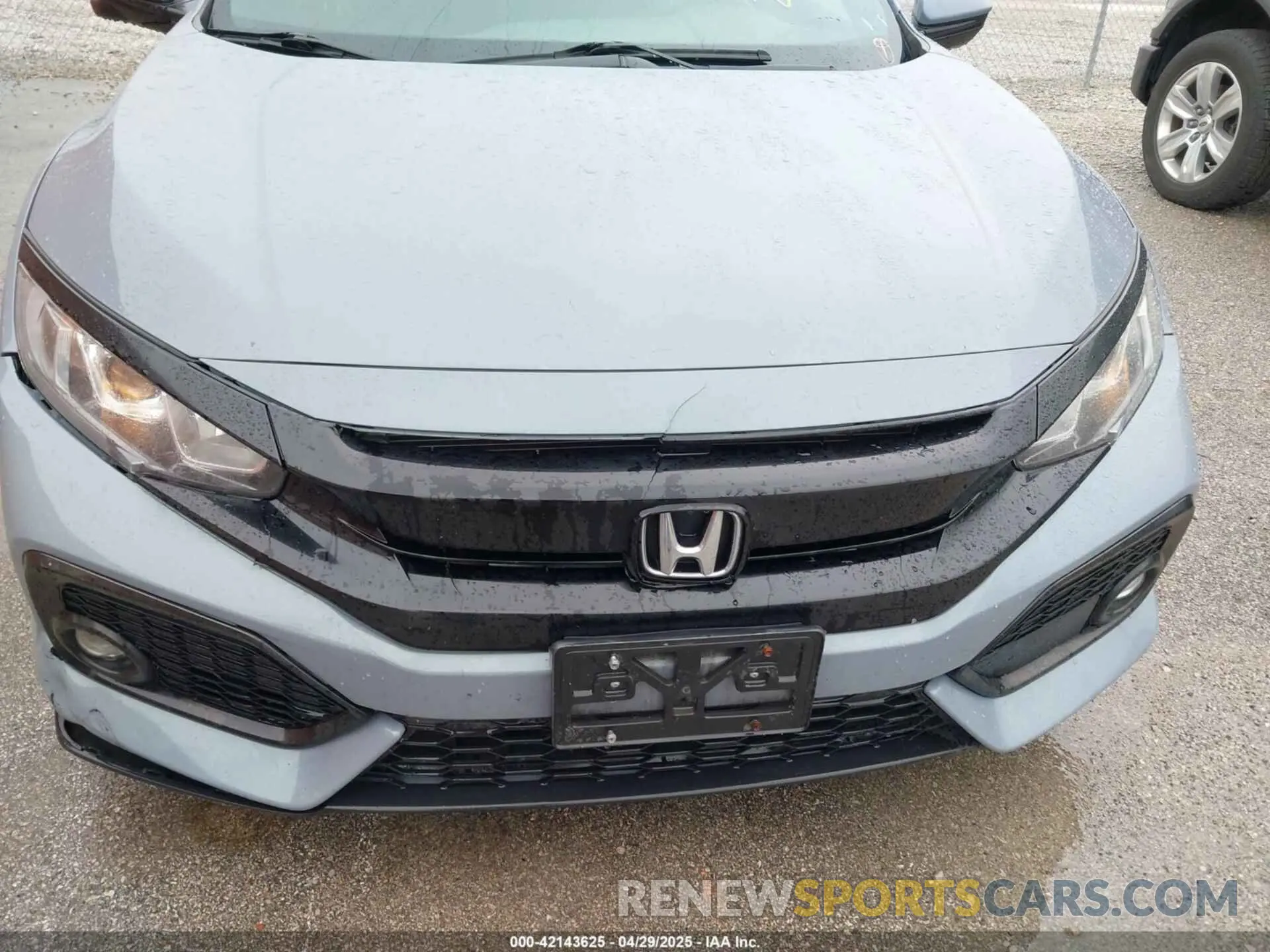 6 Photograph of a damaged car SHHFK7H67KU206800 HONDA CIVIC 2019