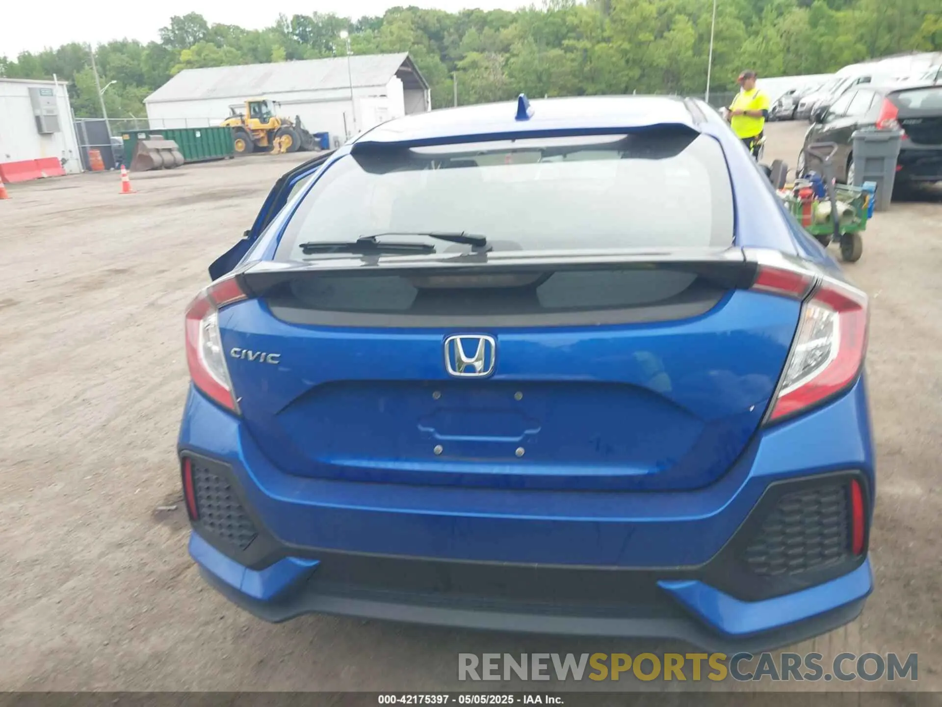 16 Photograph of a damaged car SHHFK7H67KU402820 HONDA CIVIC 2019