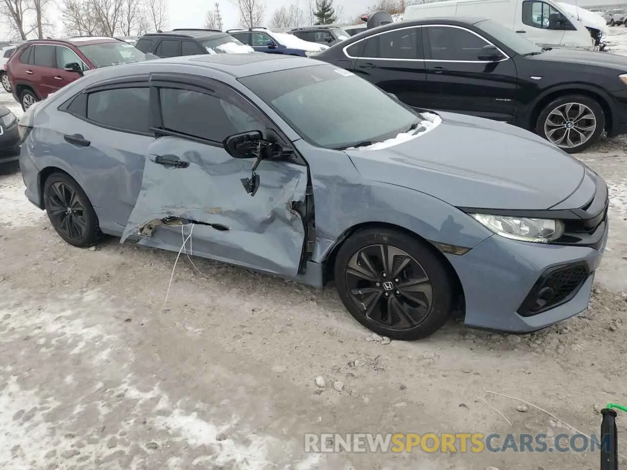 4 Photograph of a damaged car SHHFK7H68KU203744 HONDA CIVIC 2019