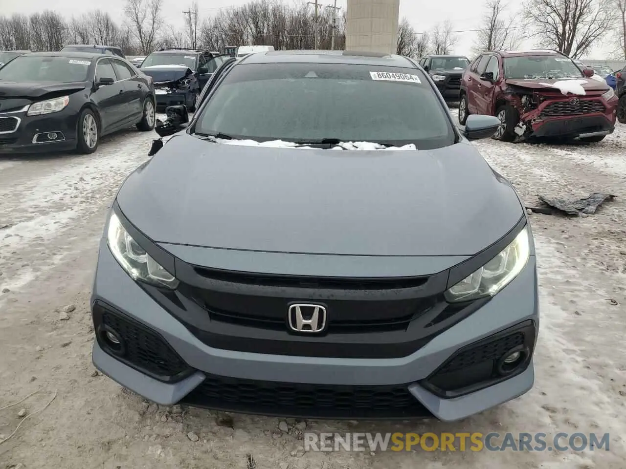 5 Photograph of a damaged car SHHFK7H68KU203744 HONDA CIVIC 2019