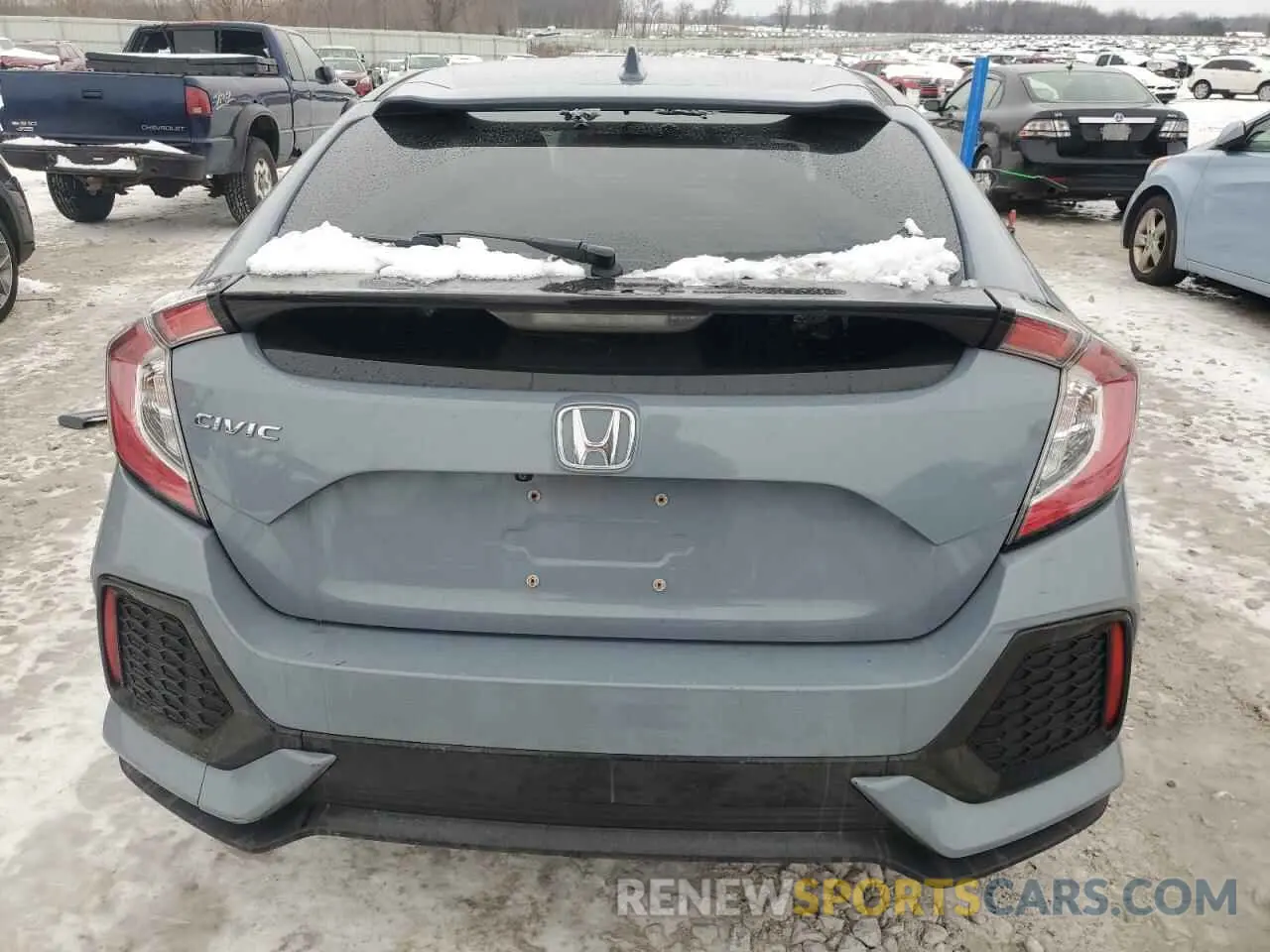 6 Photograph of a damaged car SHHFK7H68KU203744 HONDA CIVIC 2019