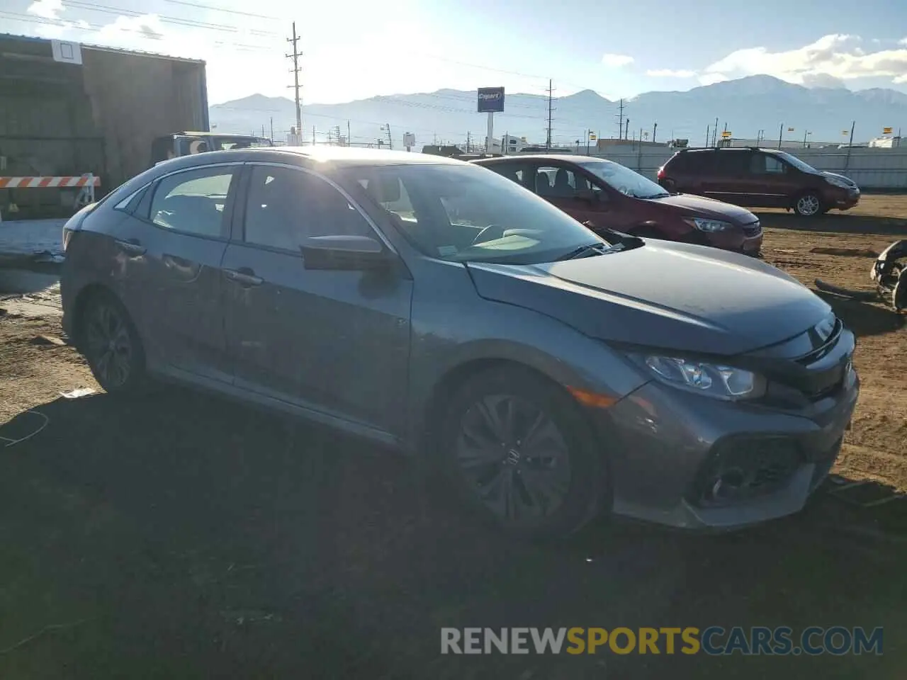 4 Photograph of a damaged car SHHFK7H68KU204490 HONDA CIVIC 2019