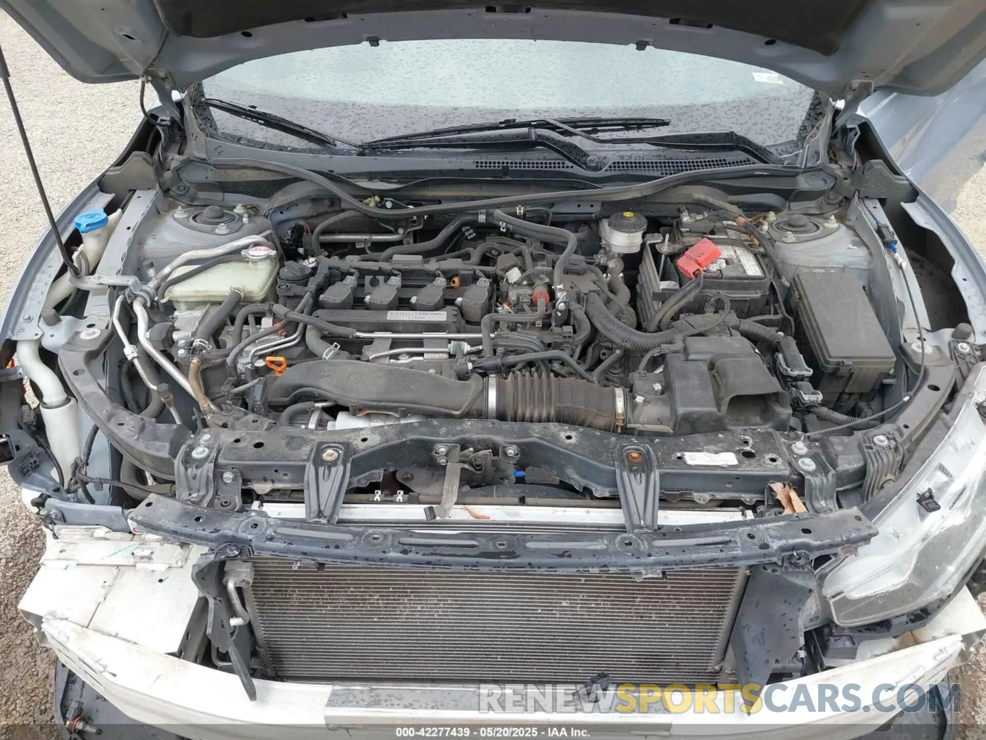 10 Photograph of a damaged car SHHFK7H68KU209964 HONDA CIVIC 2019