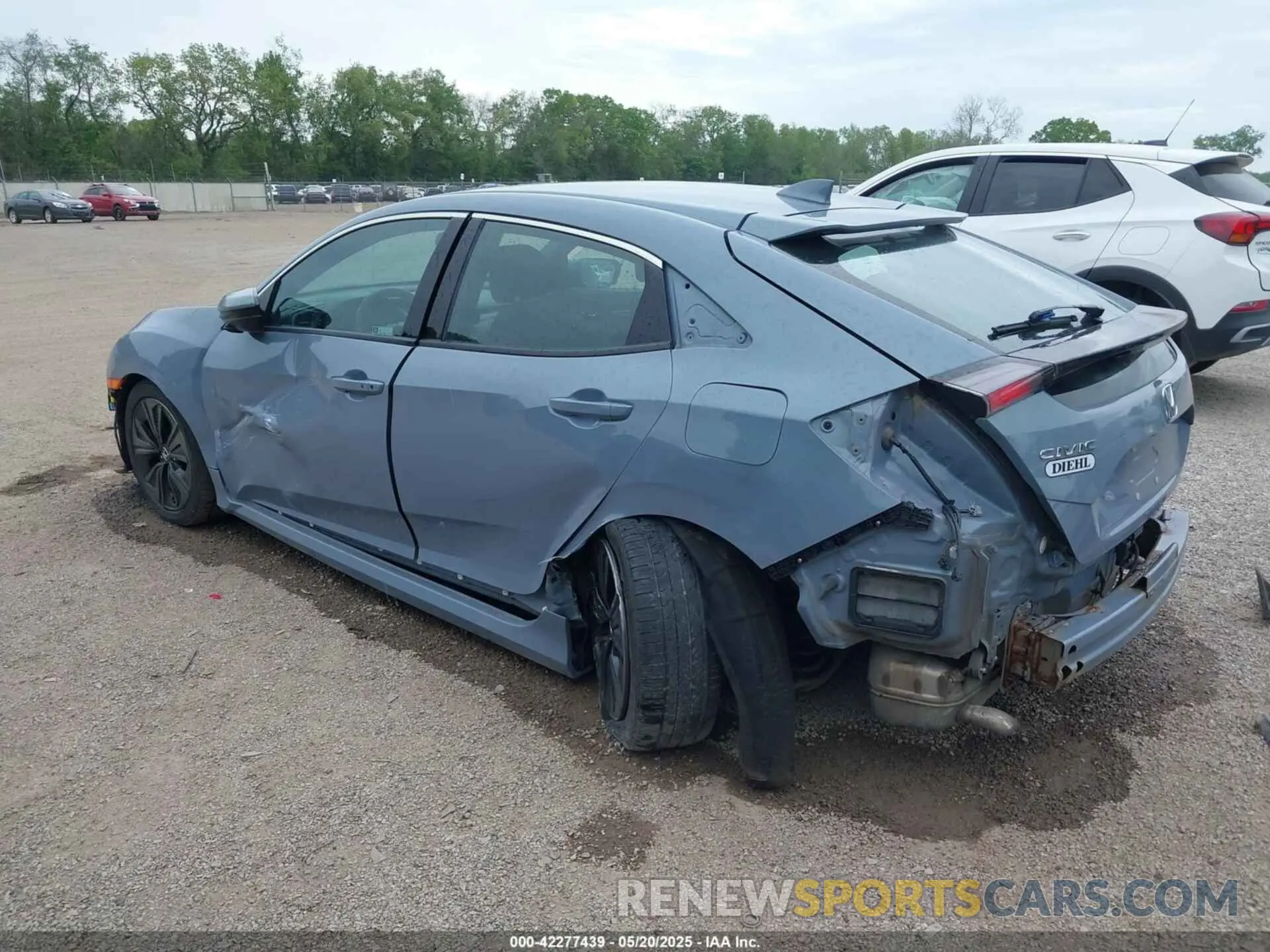 3 Photograph of a damaged car SHHFK7H68KU209964 HONDA CIVIC 2019