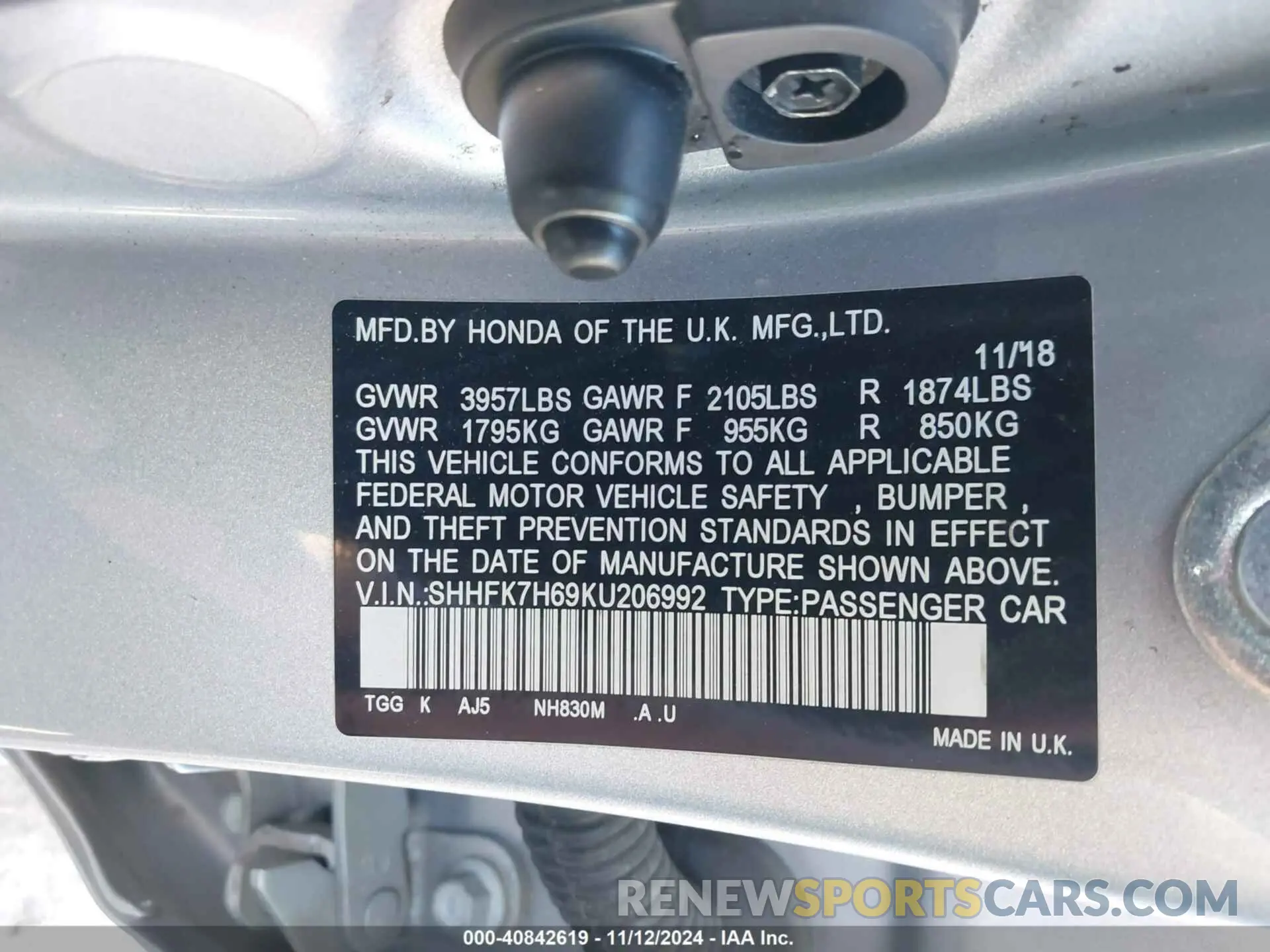 9 Photograph of a damaged car SHHFK7H69KU206992 HONDA CIVIC 2019