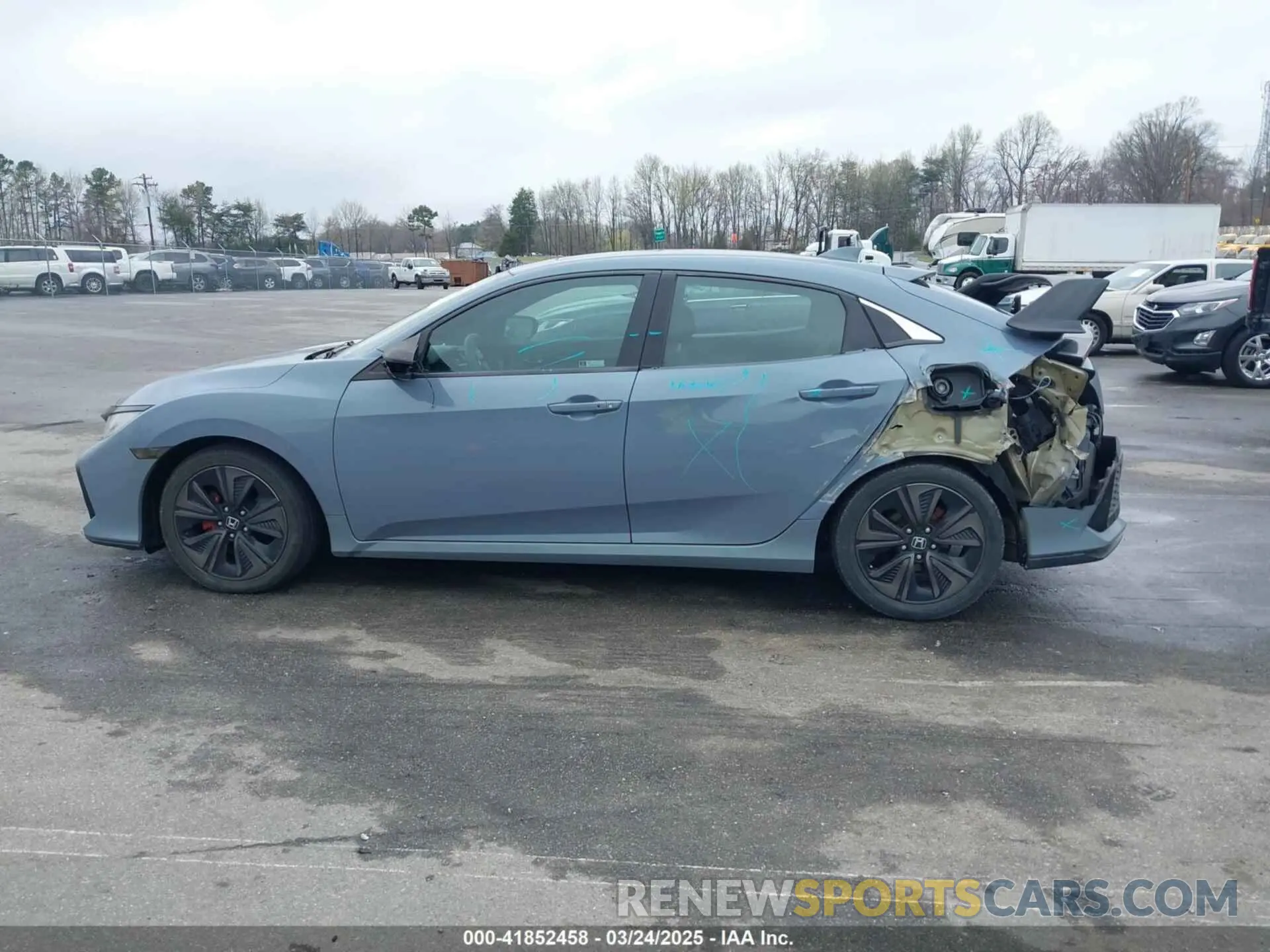 15 Photograph of a damaged car SHHFK7H69KU220049 HONDA CIVIC 2019
