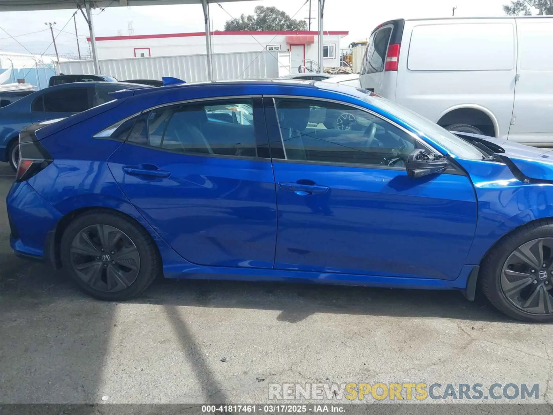 13 Photograph of a damaged car SHHFK7H69KU410112 HONDA CIVIC 2019