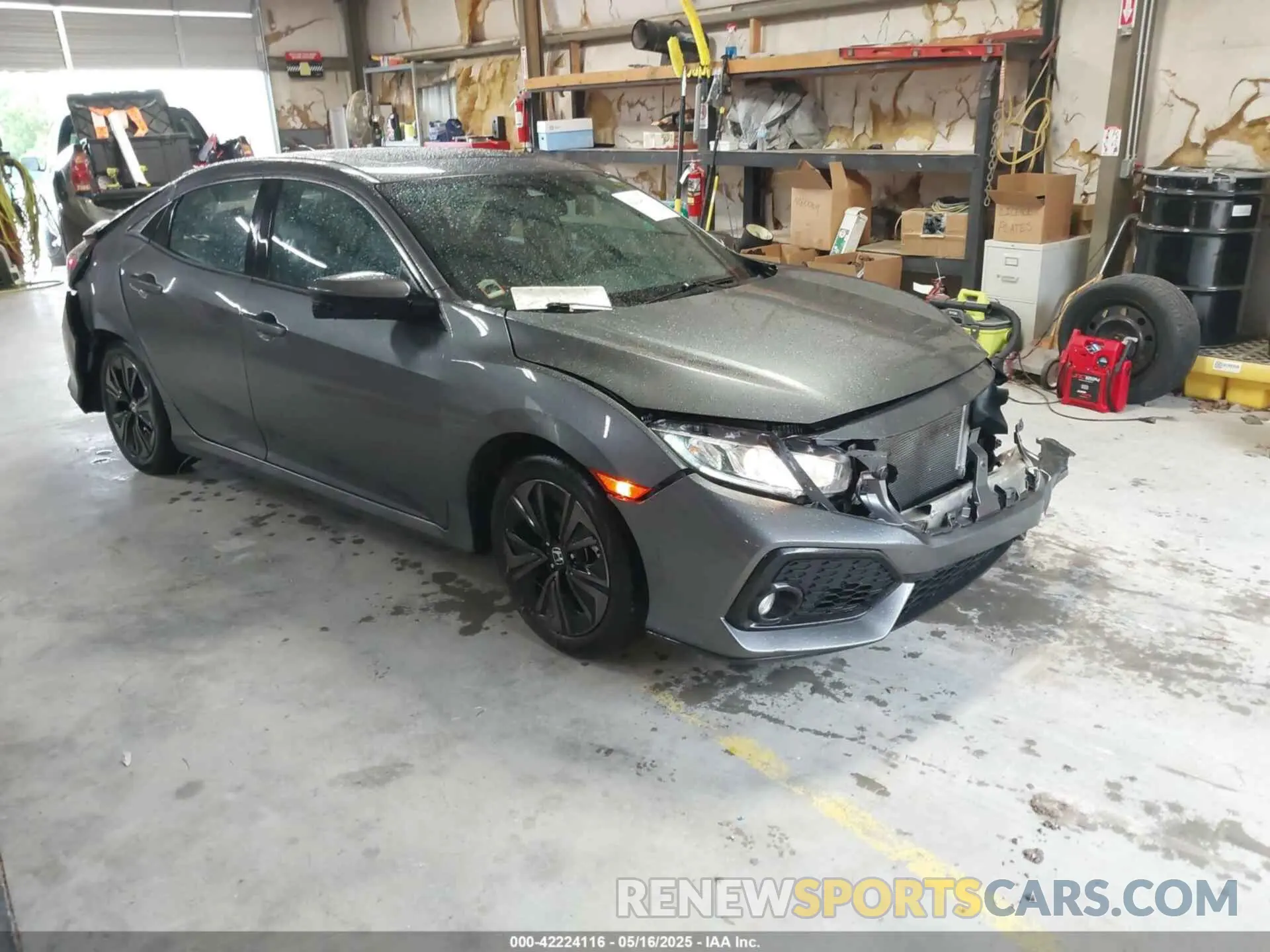 1 Photograph of a damaged car SHHFK7H6XKU201672 HONDA CIVIC 2019